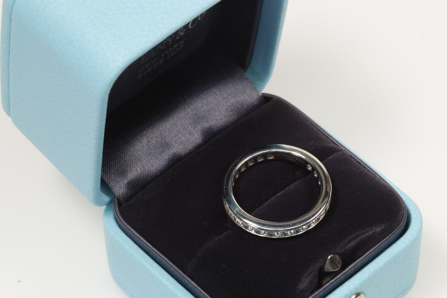 Tiffany & Co. Full Circle Eternity Platinum Band 1.00 Ct. TW 3mm Wide Size 5.5