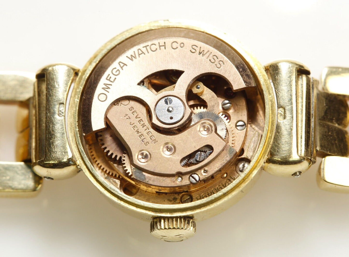 All 18K Ladies Omega Ladymatic Automatic Wristwatch 6.75”